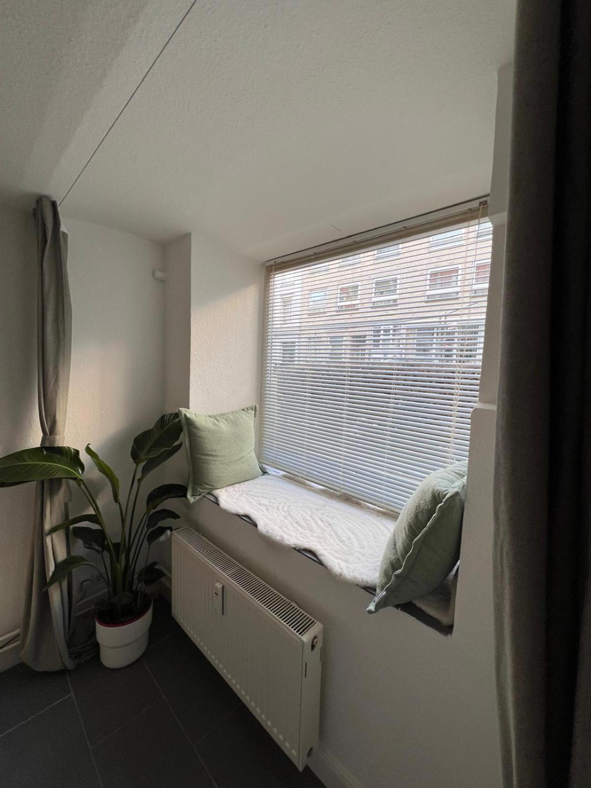 Charmante Souterrain Altbau Wohnung In Alsternaehe Hamburk Exteriér fotografie