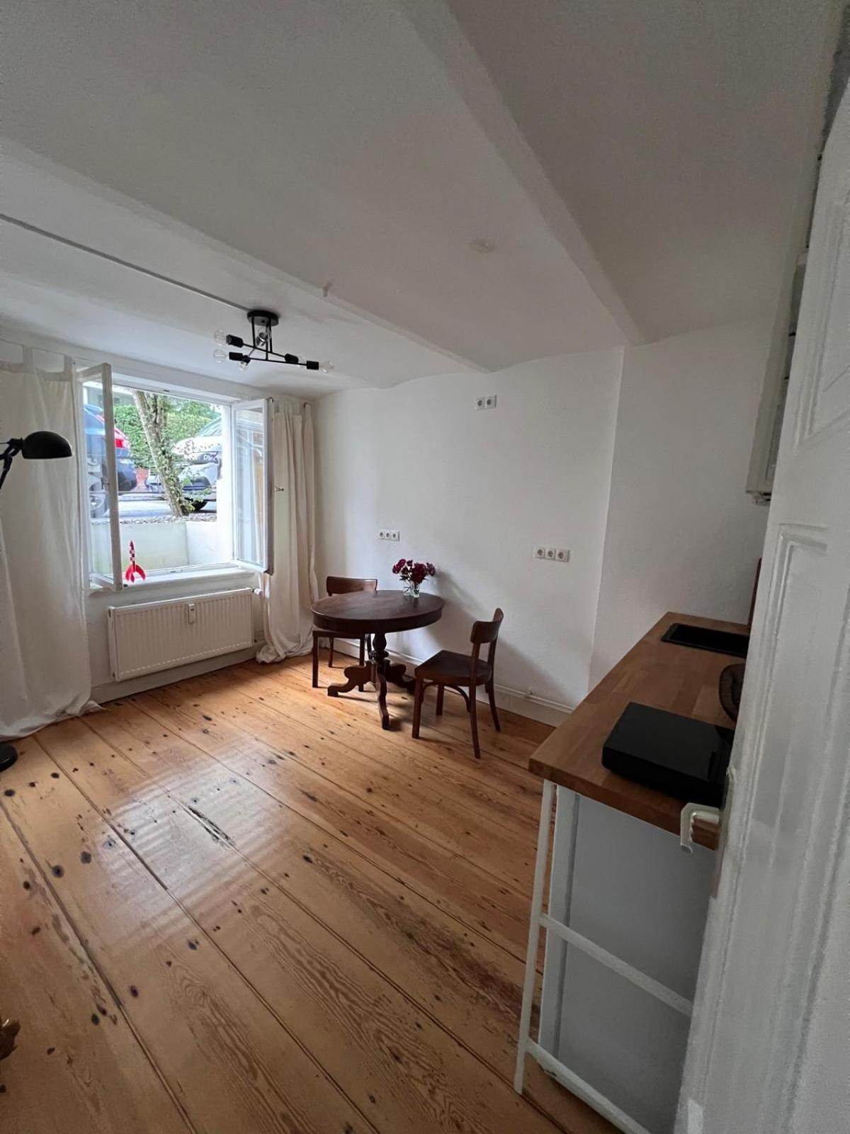 Charmante Souterrain Altbau Wohnung In Alsternaehe Hamburk Exteriér fotografie